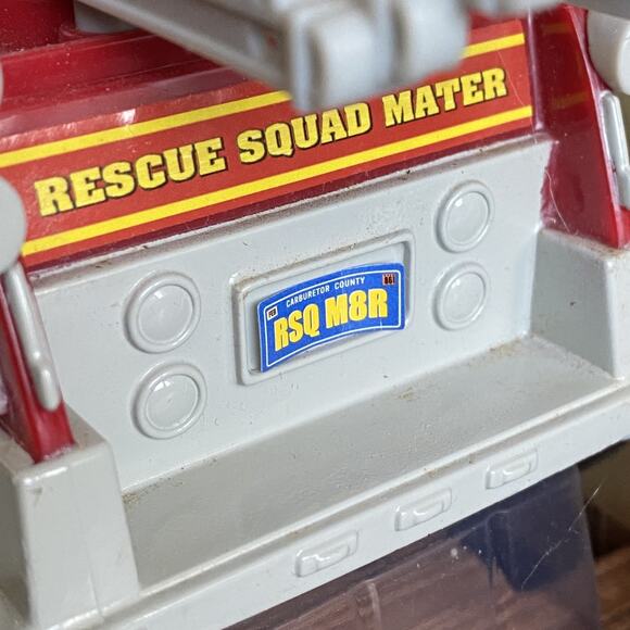 New Disney Pixar Cars Toon Rescue Tow Mater Fisher Price Shake N Go Truck Toy - Picture 4 of 6